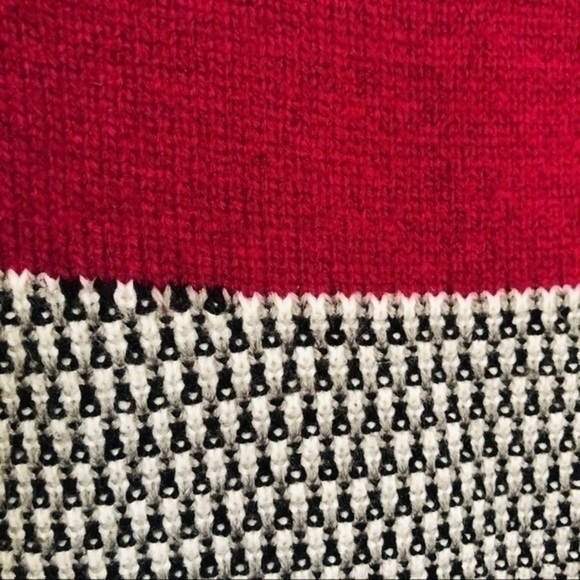 I Heart Ronson Sweater - Picture 7 of 10